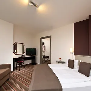 *** Hotel Leonardo Airport Tyskland
